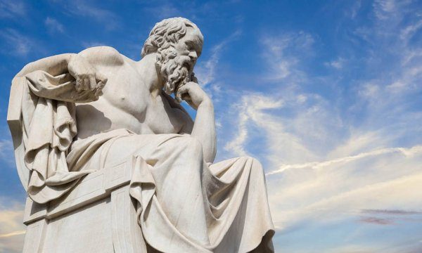 La pedagogia di Socrate: la forza del dialogo